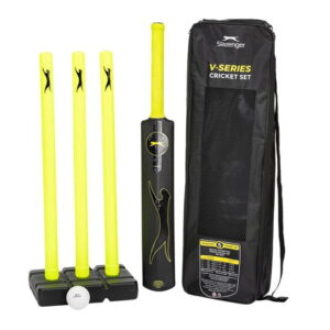 VS Plastic Cricket Set